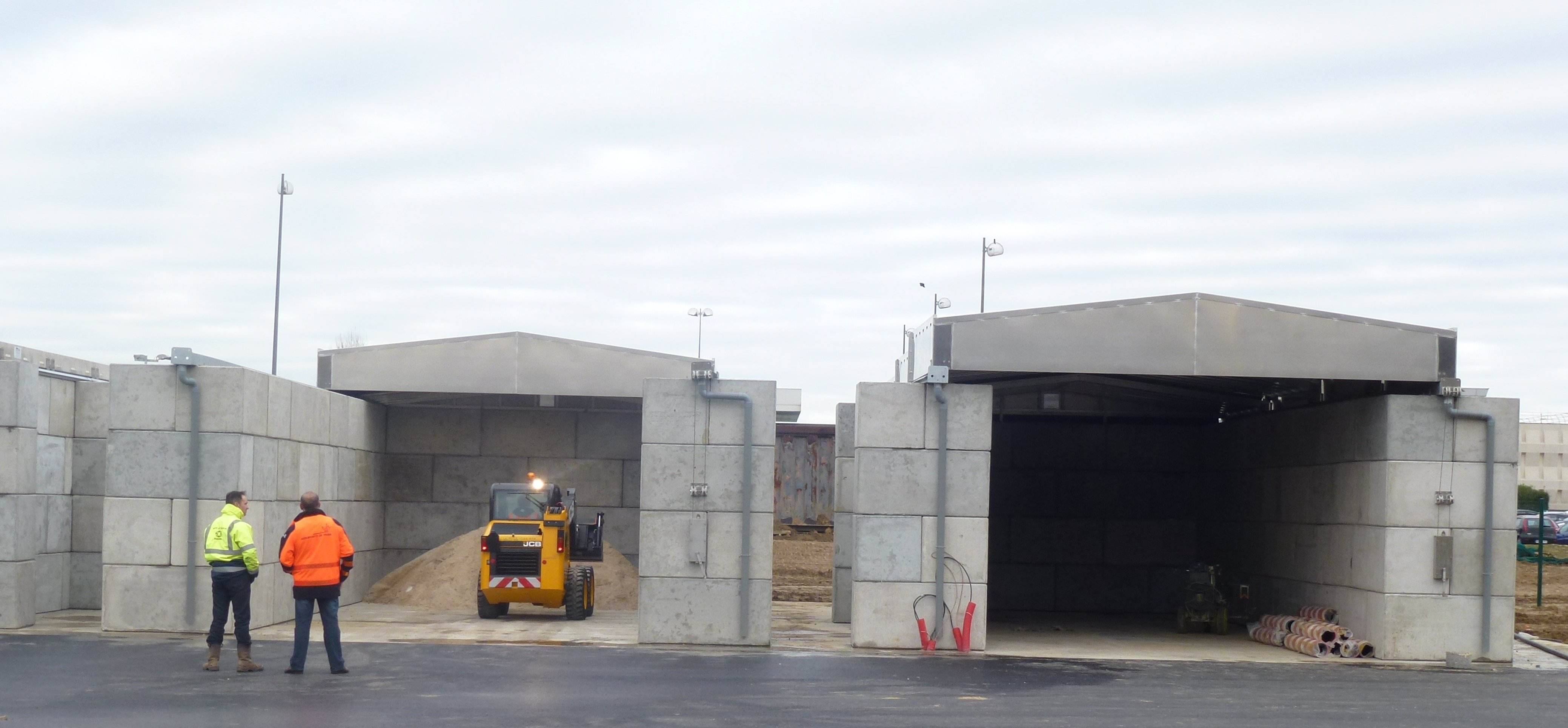 aeroport de paris abri a sel et materiel toit decouvrable 3